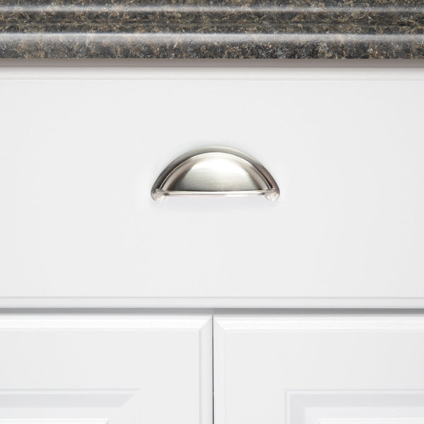 AmazonBasics Wide Bin Cup Drawer Pull 3.69in Length 3in Hole Center Sa