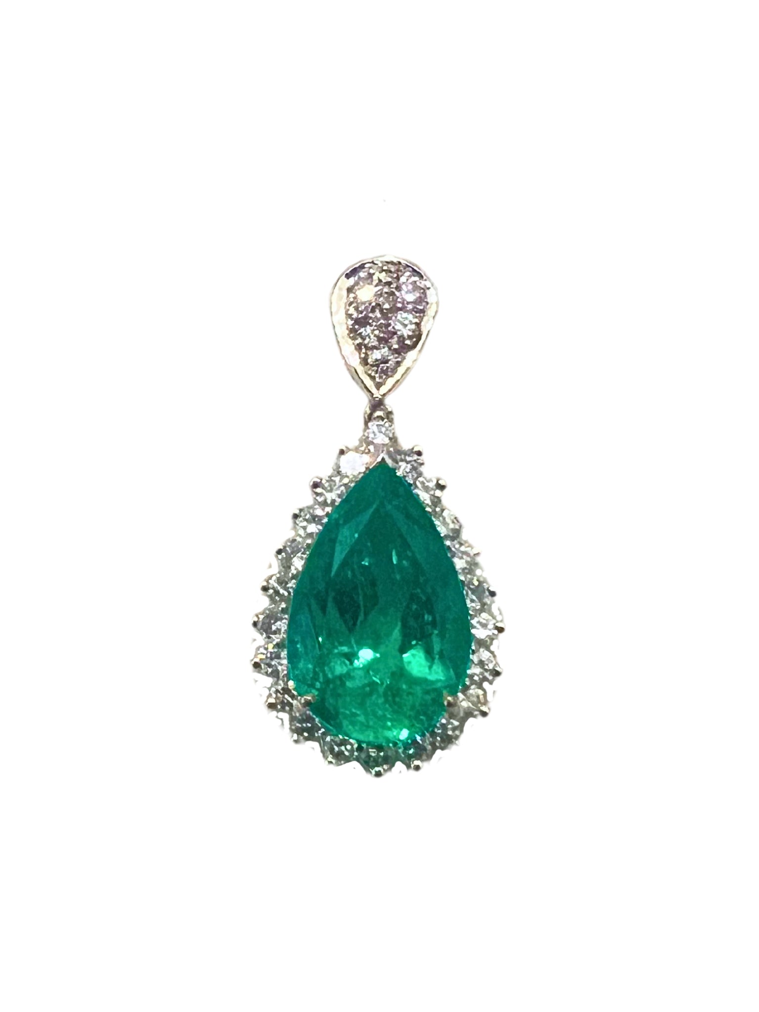 Emerald Pendant With Diamond