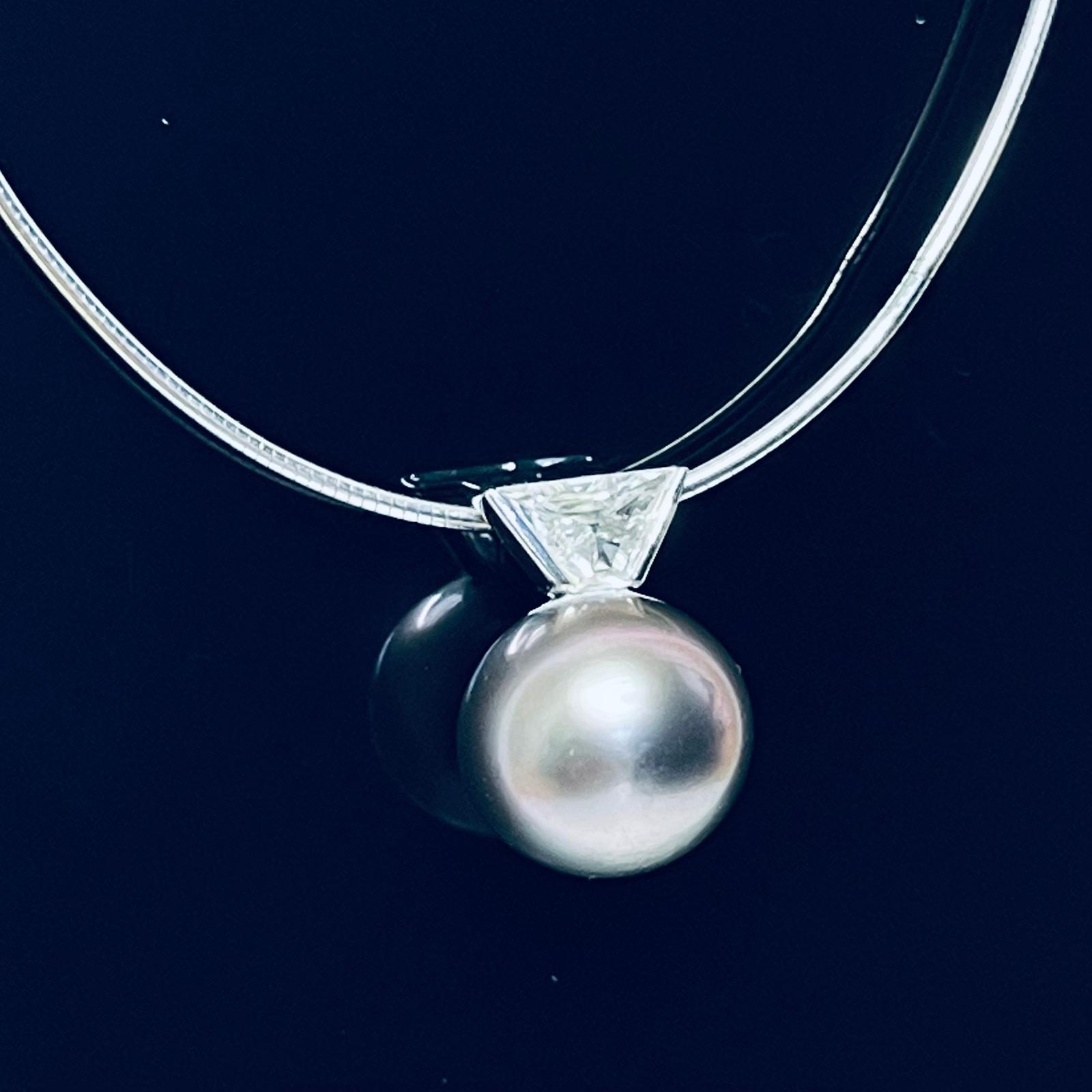 18KWG South Sea Pearl=12.5MM , D1-EST=0.7CT Lady Necklace