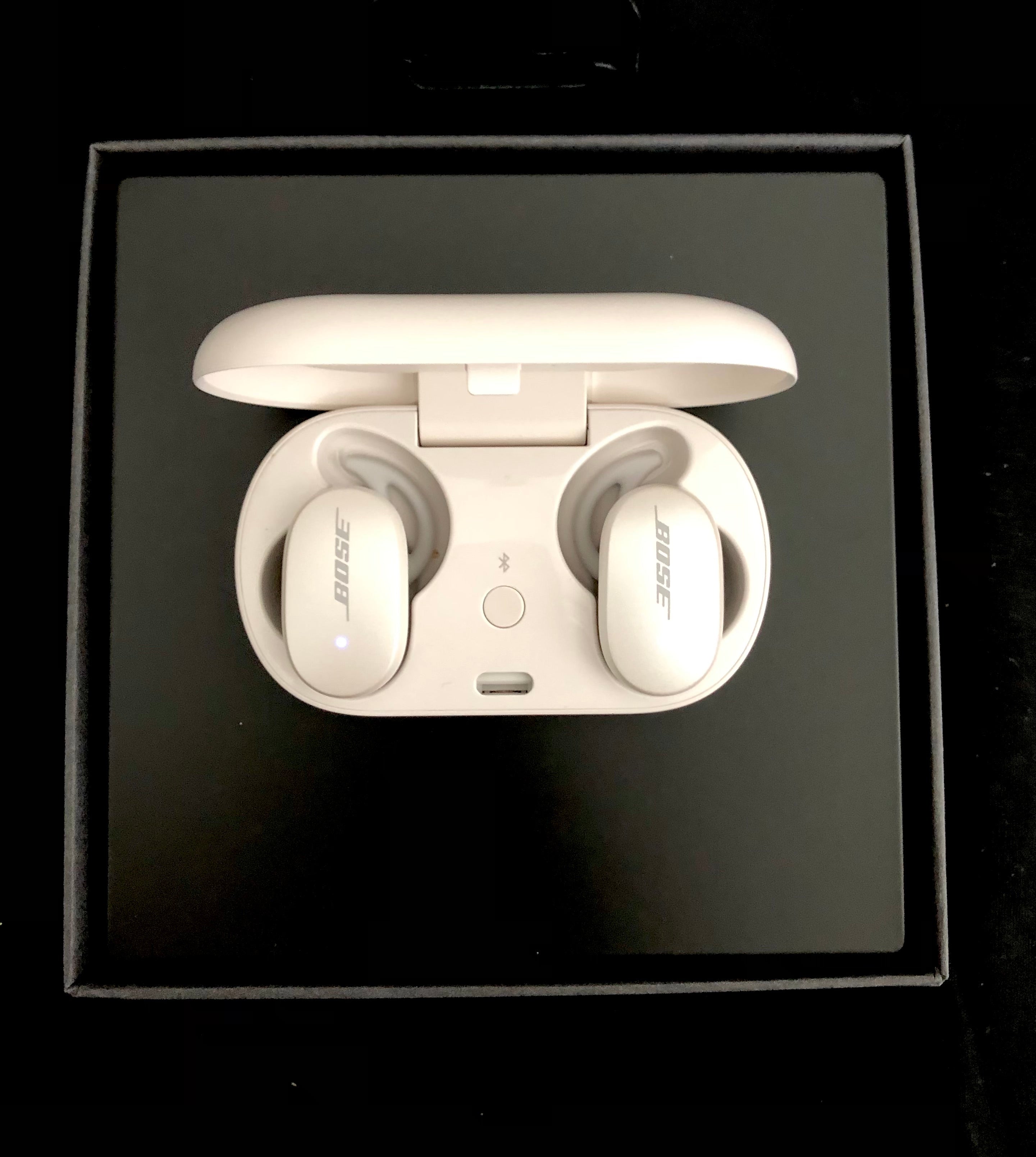 Bose QuietComfort Noise Cancelling Earbuds - white