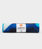 Manduka FW20 Yogitoes Skidless Yoga Mat Towel, 68in Tie Dye Check 2.0
